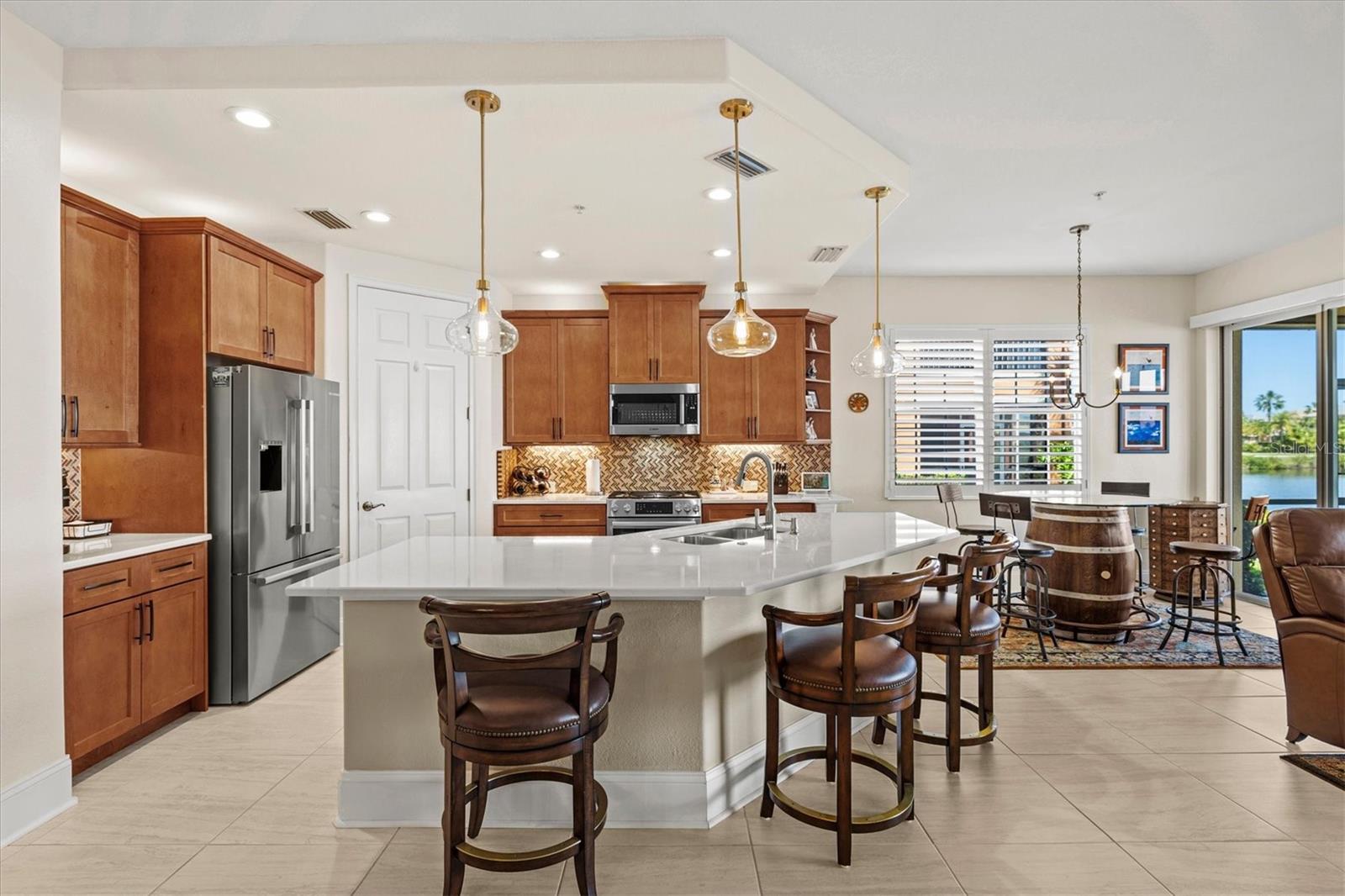 Image 11 of 100 For 1135 Riverscape Street 1135