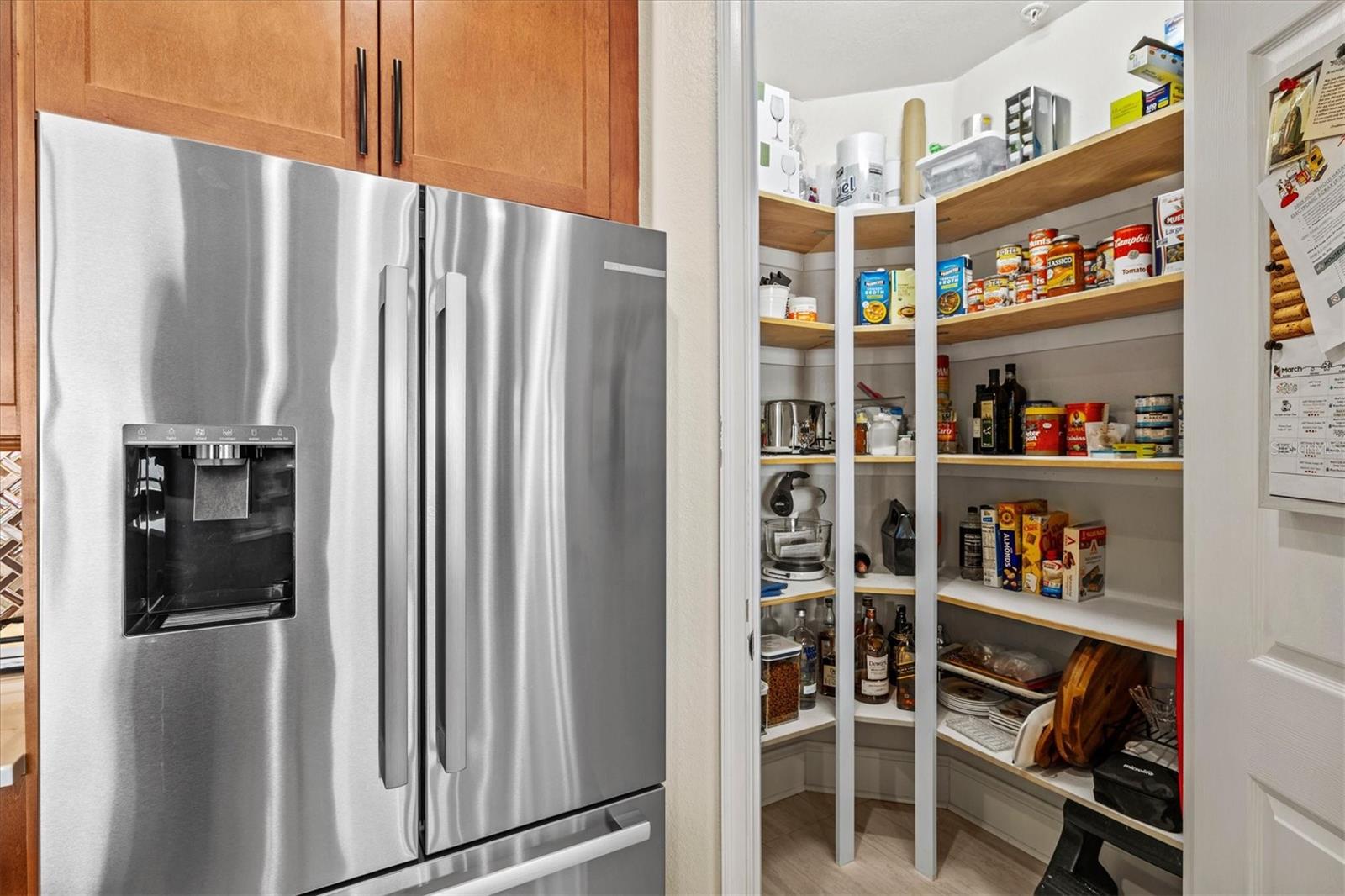 Image 17 of 100 For 1135 Riverscape Street 1135