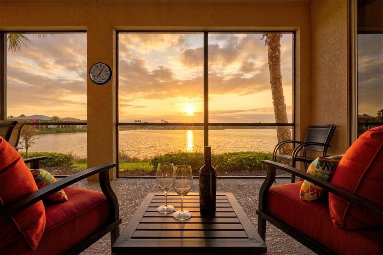 Image 2 of 100 For 1135 Riverscape Street 1135