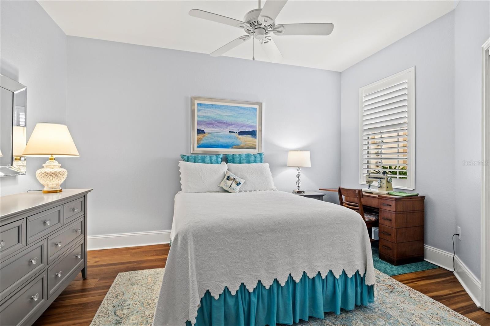 Image 34 of 100 For 1135 Riverscape Street 1135