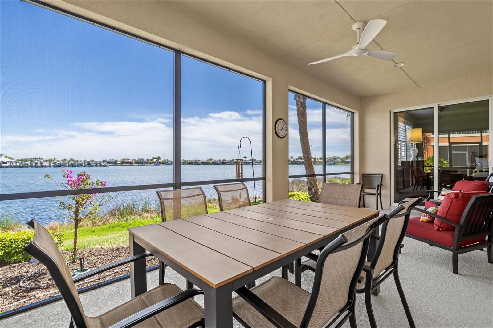 Image 48 of 100 For 1135 Riverscape Street 1135