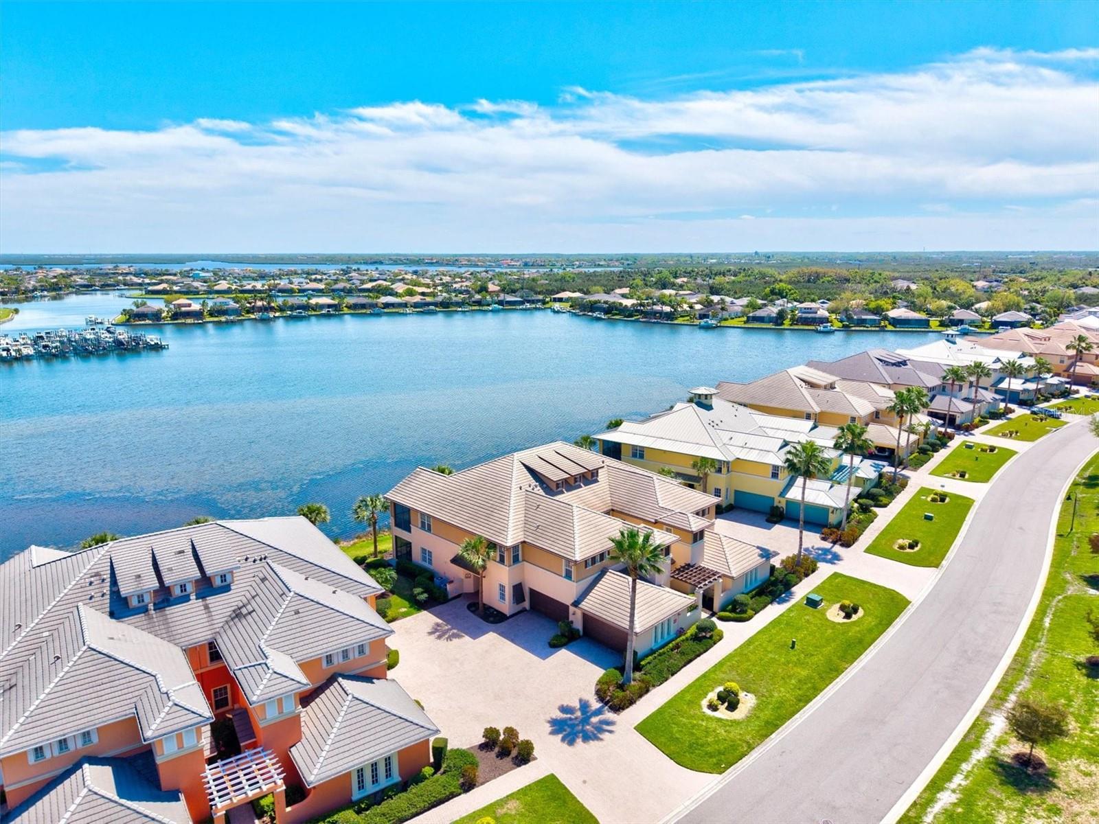 Image 57 of 100 For 1135 Riverscape Street 1135