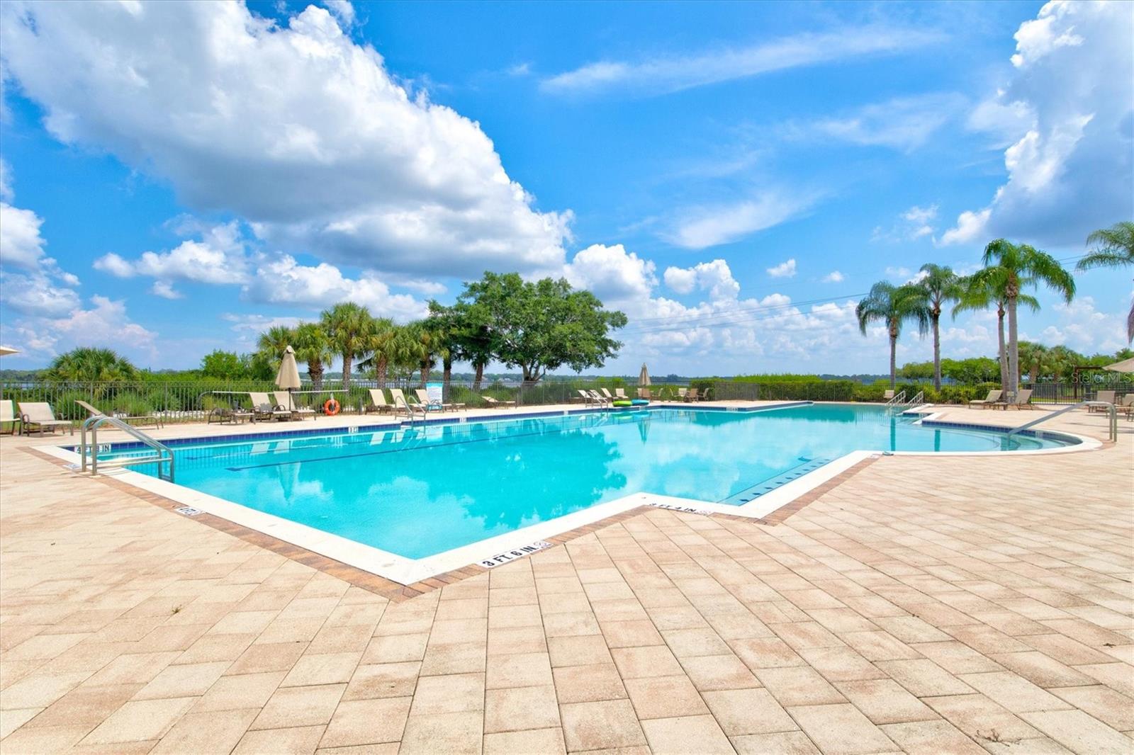 Image 81 of 100 For 1135 Riverscape Street 1135