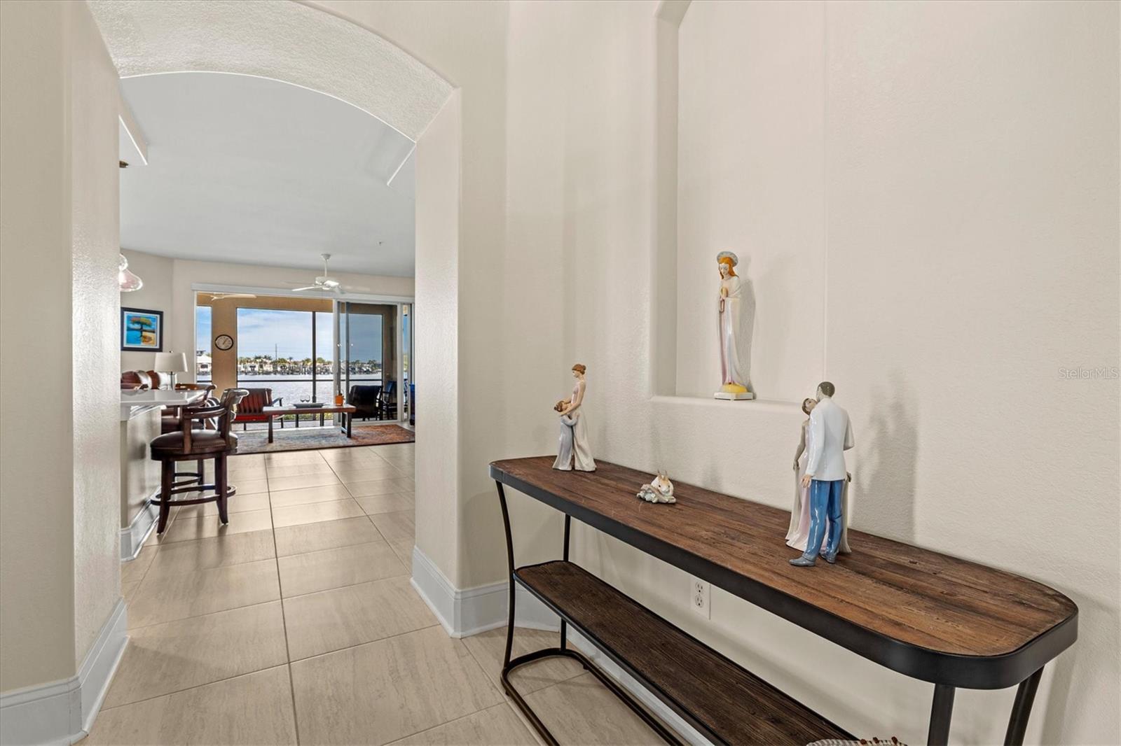 Image 9 of 100 For 1135 Riverscape Street 1135