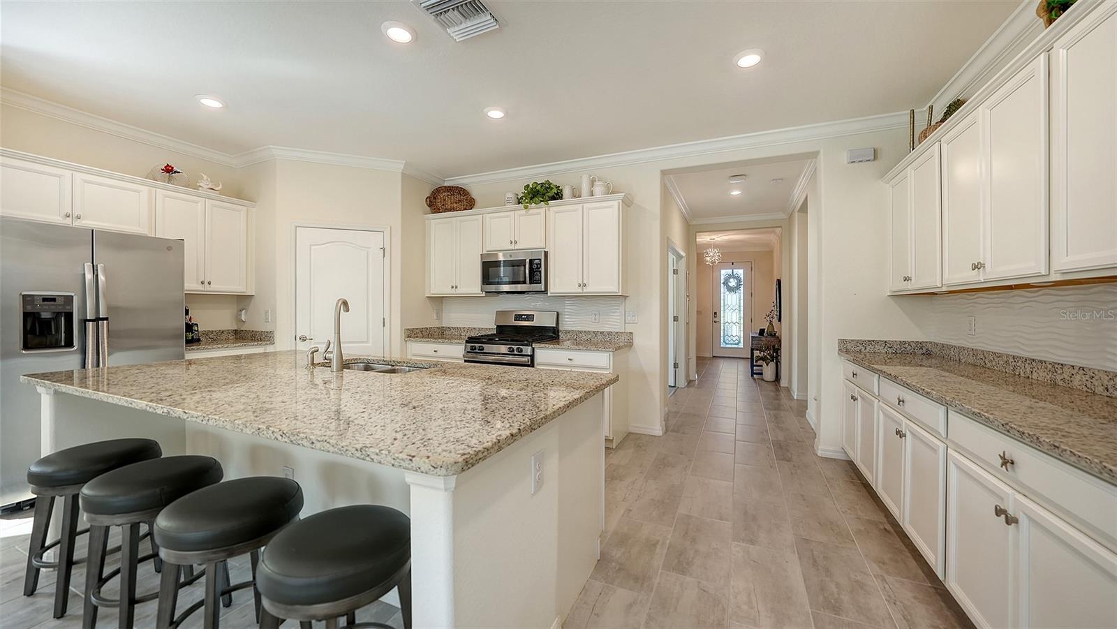 Image 9 of 78 For 17241 Blue Ridge Place