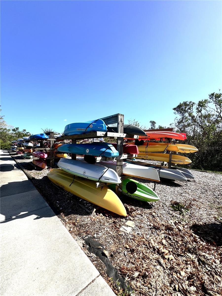 Image 37 of 39 For 864 Waterside Lane