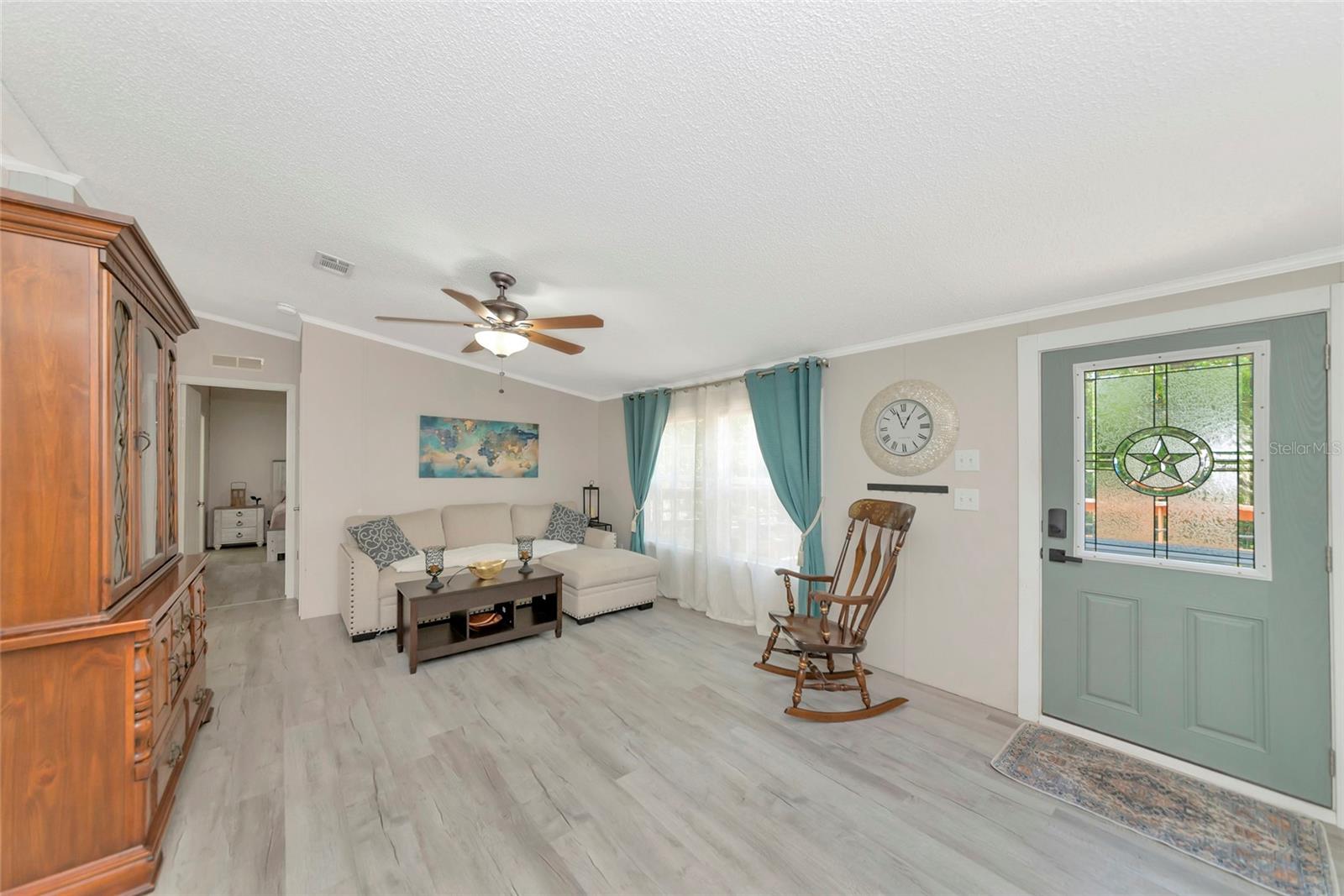 Listing photo id 17 for 32098 Singletary Road