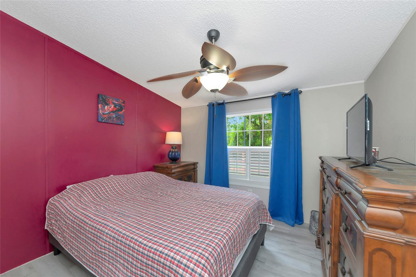 Listing photo id 27 for 32098 Singletary Road