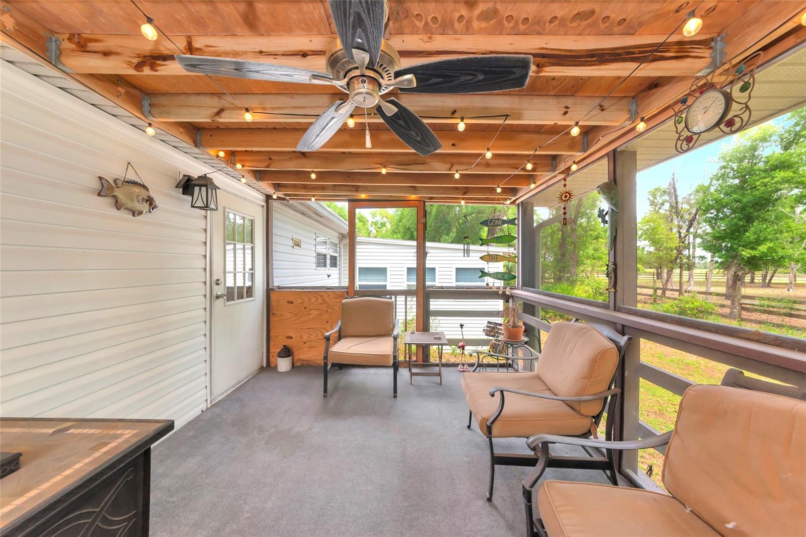 Listing photo id 40 for 32098 Singletary Road