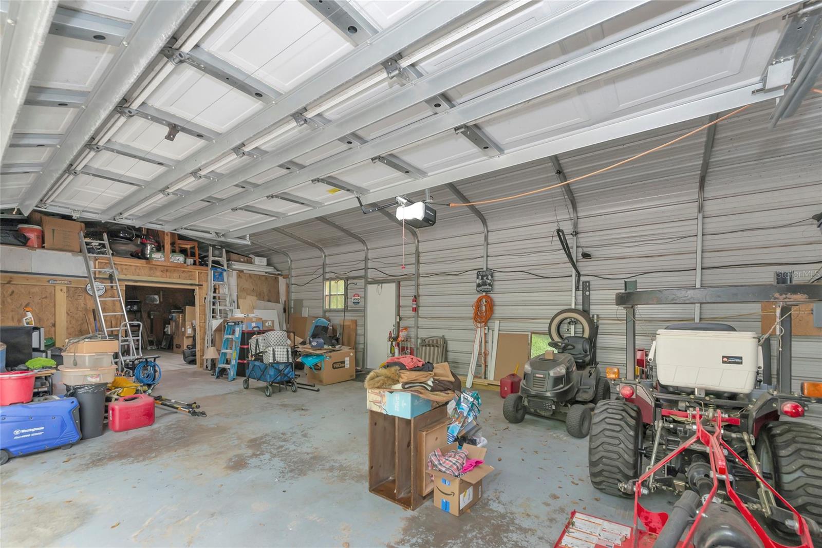 Listing photo id 48 for 32098 Singletary Road