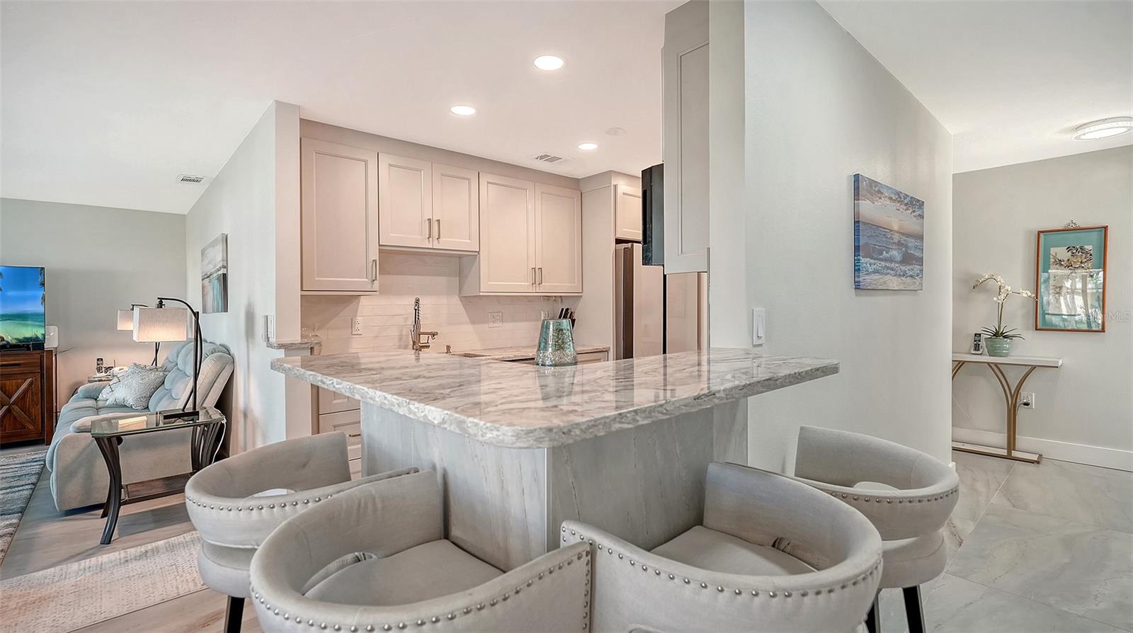 Image 16 of 61 For 131 Whispering Sands Circle V33