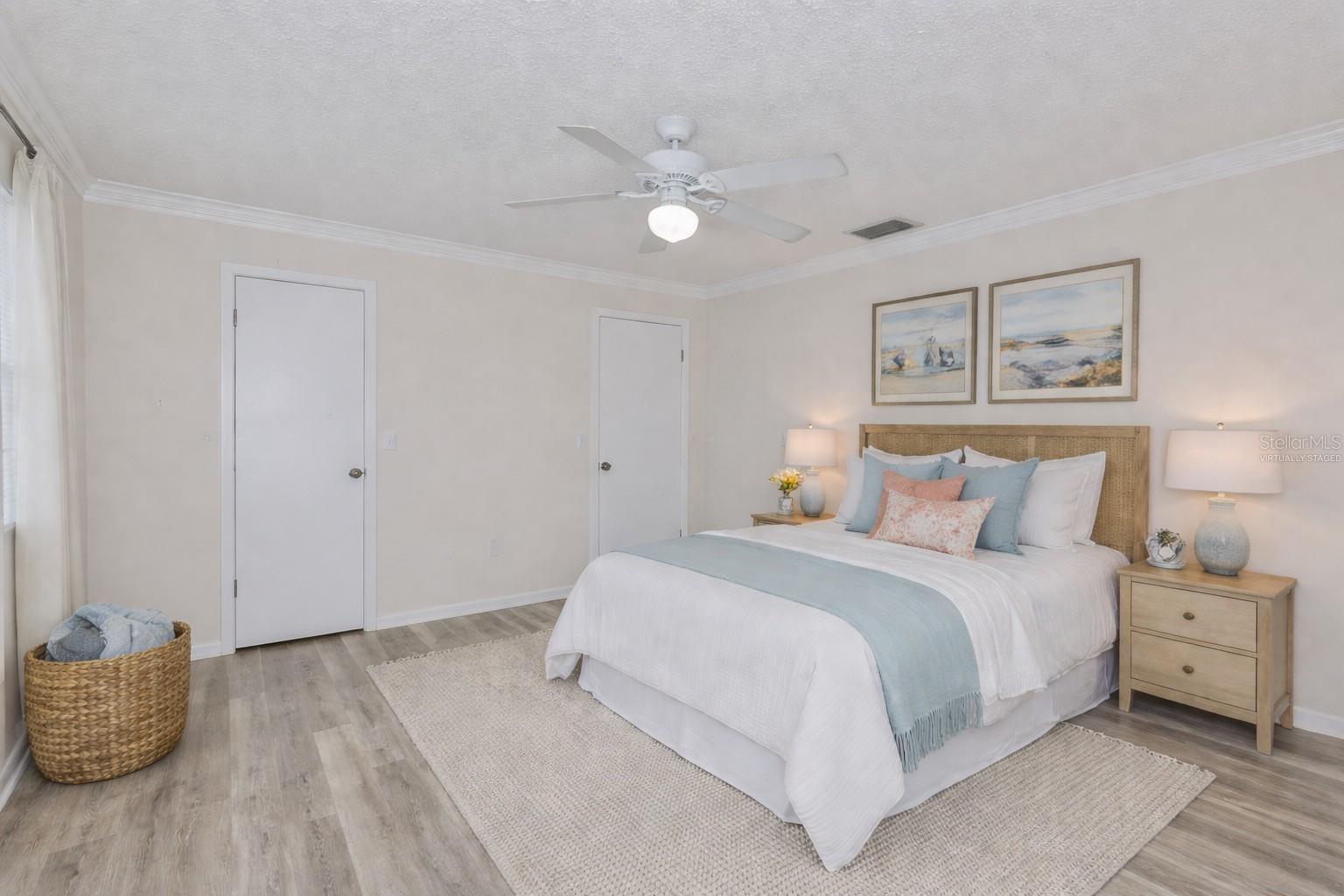 Image 11 of 22 For 220 57th Street Court W