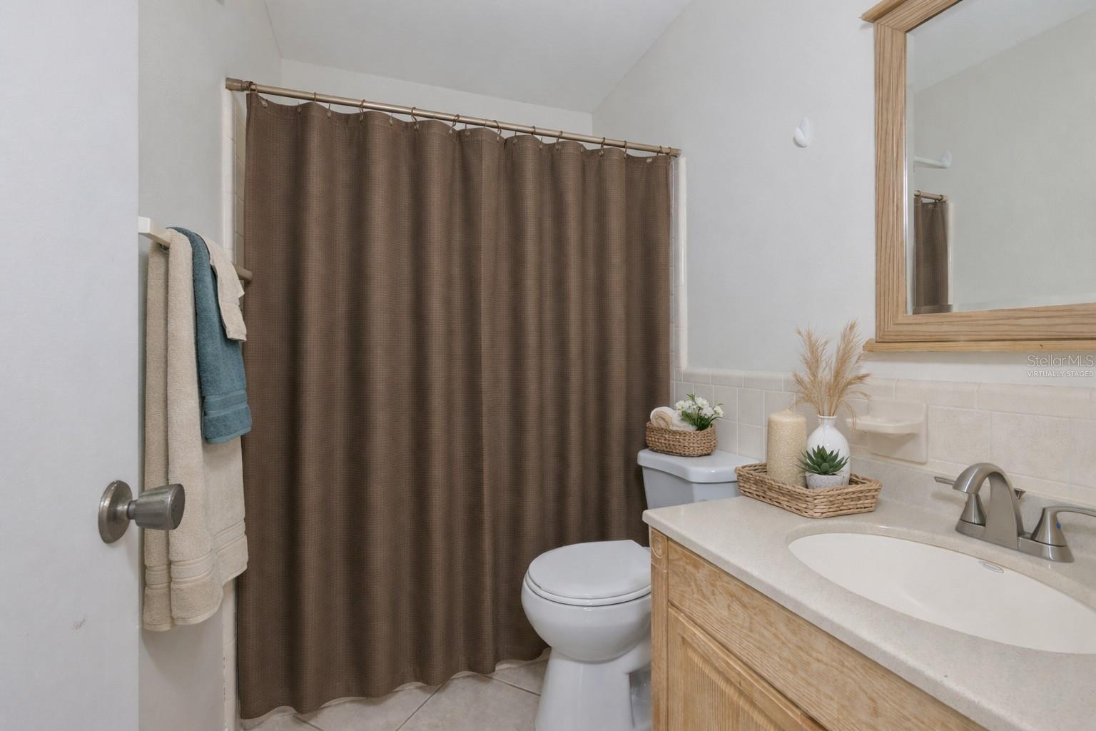 Image 17 of 22 For 220 57th Street Court W