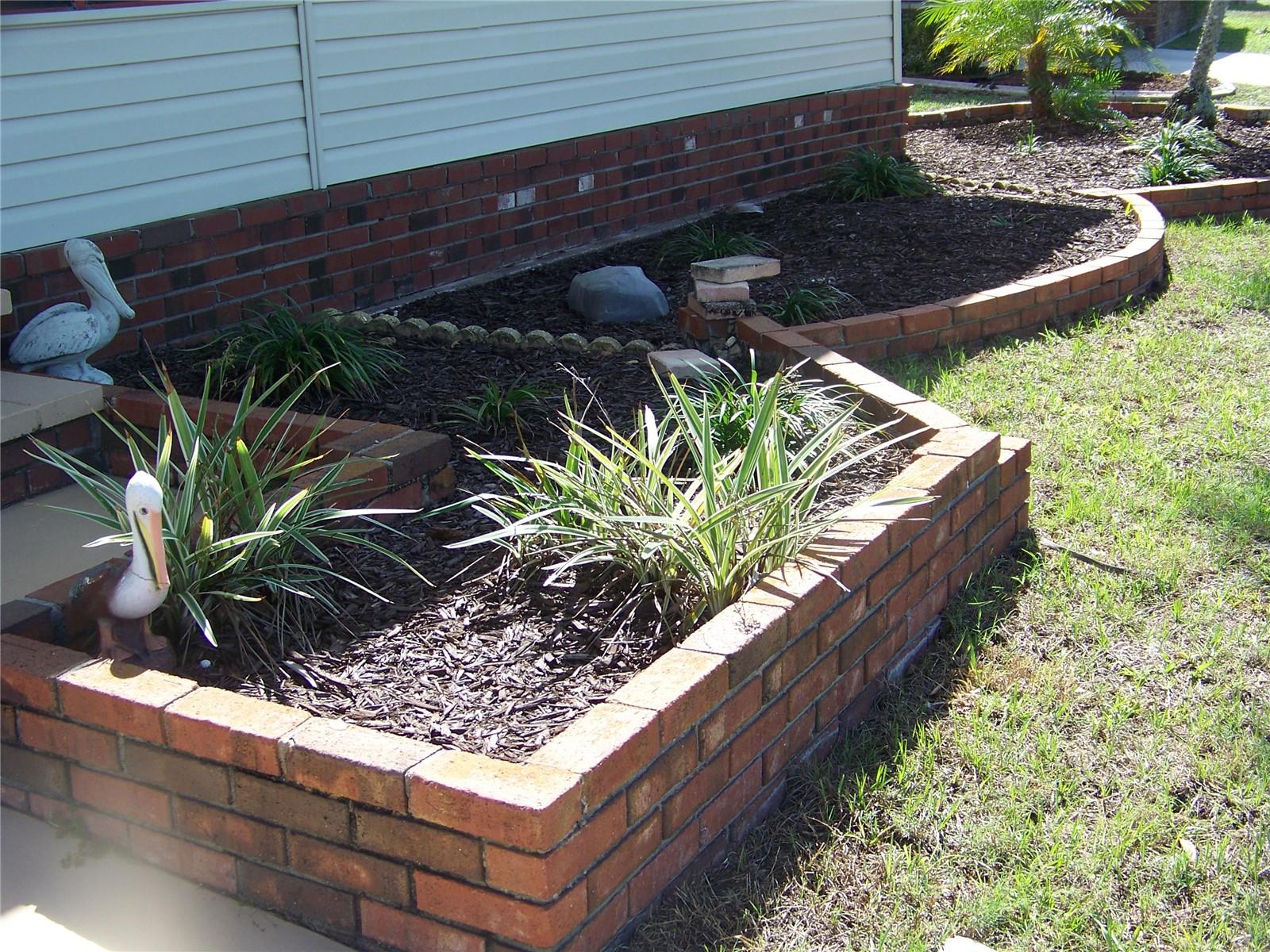 Image 11 of 61 For 15550 Burnt Store Road 202