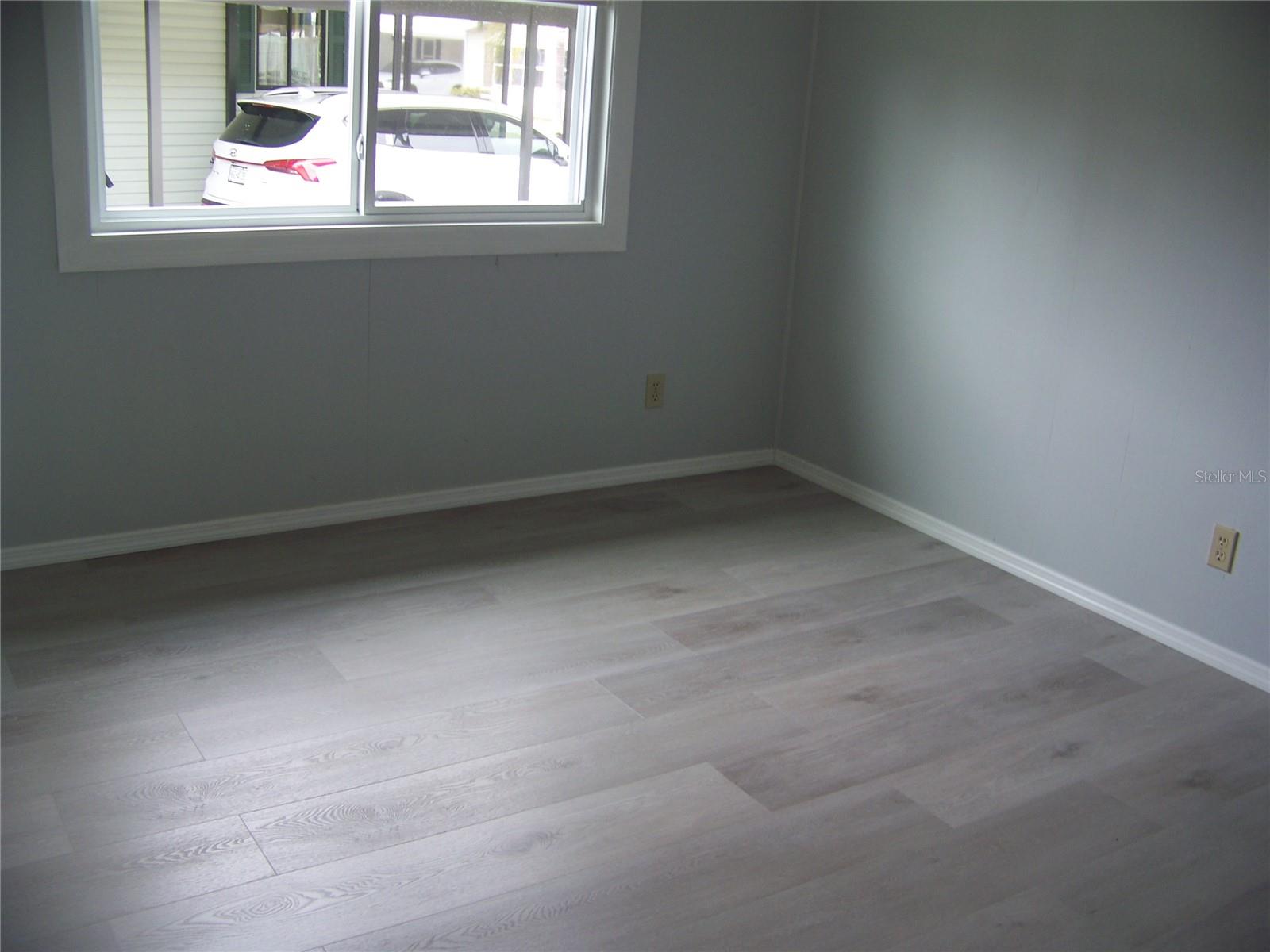 Image 35 of 61 For 15550 Burnt Store Road 202