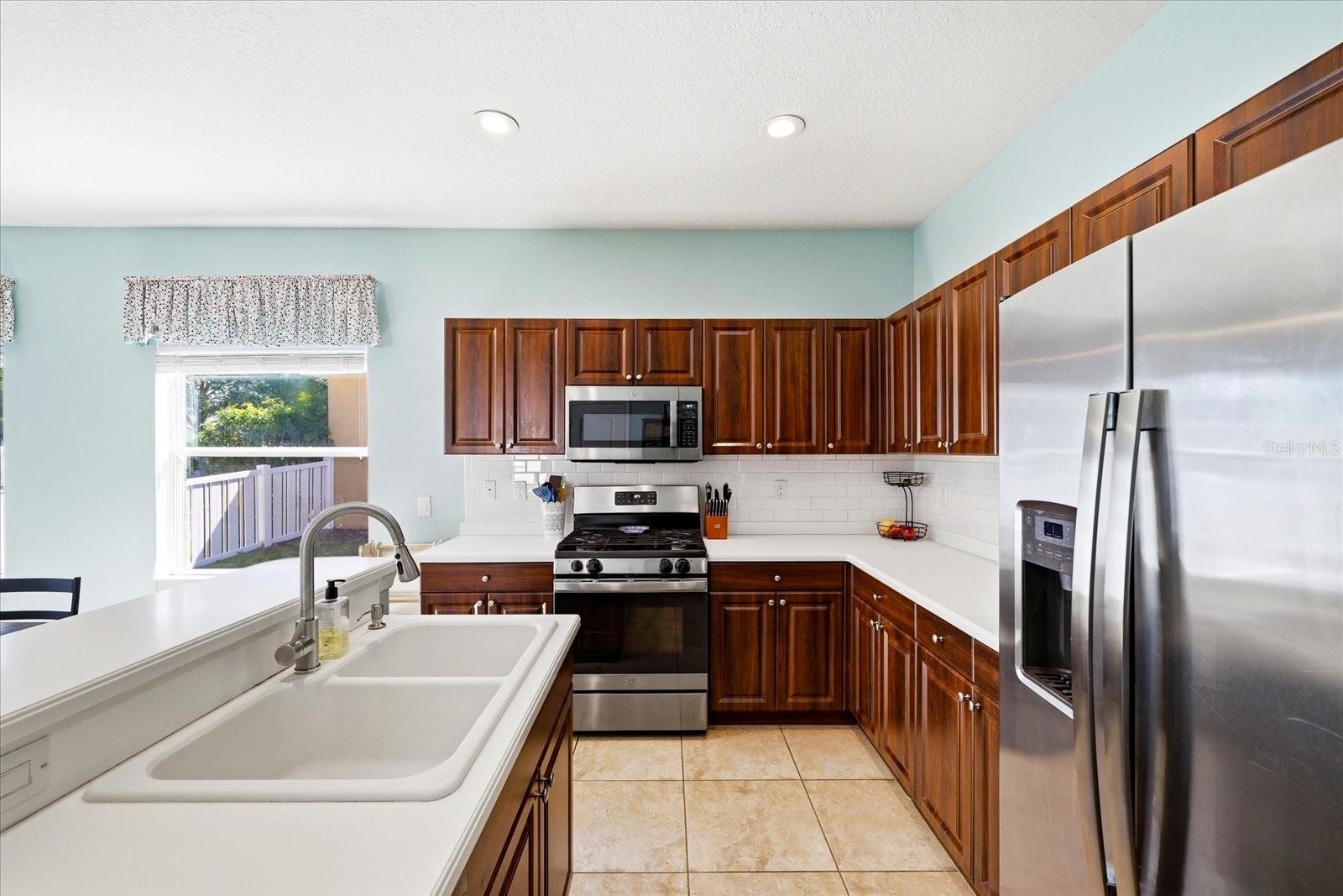 Image 10 of 44 For 4905 Boston Common Glen