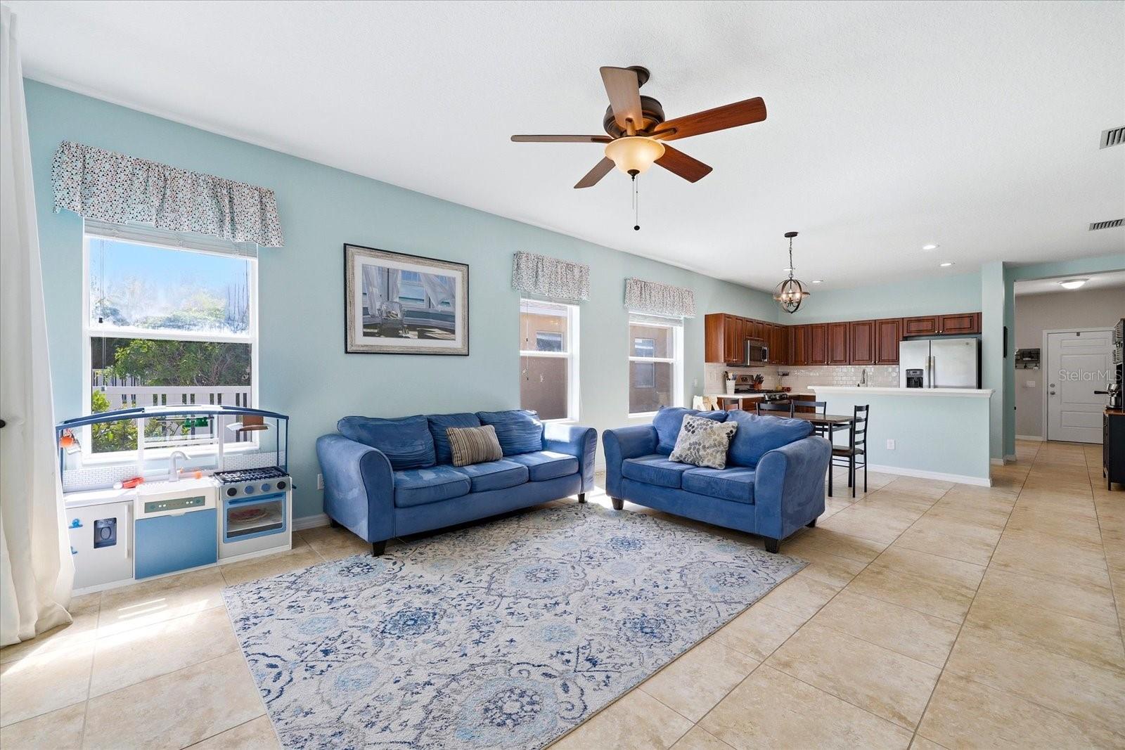 Image 16 of 44 For 4905 Boston Common Glen