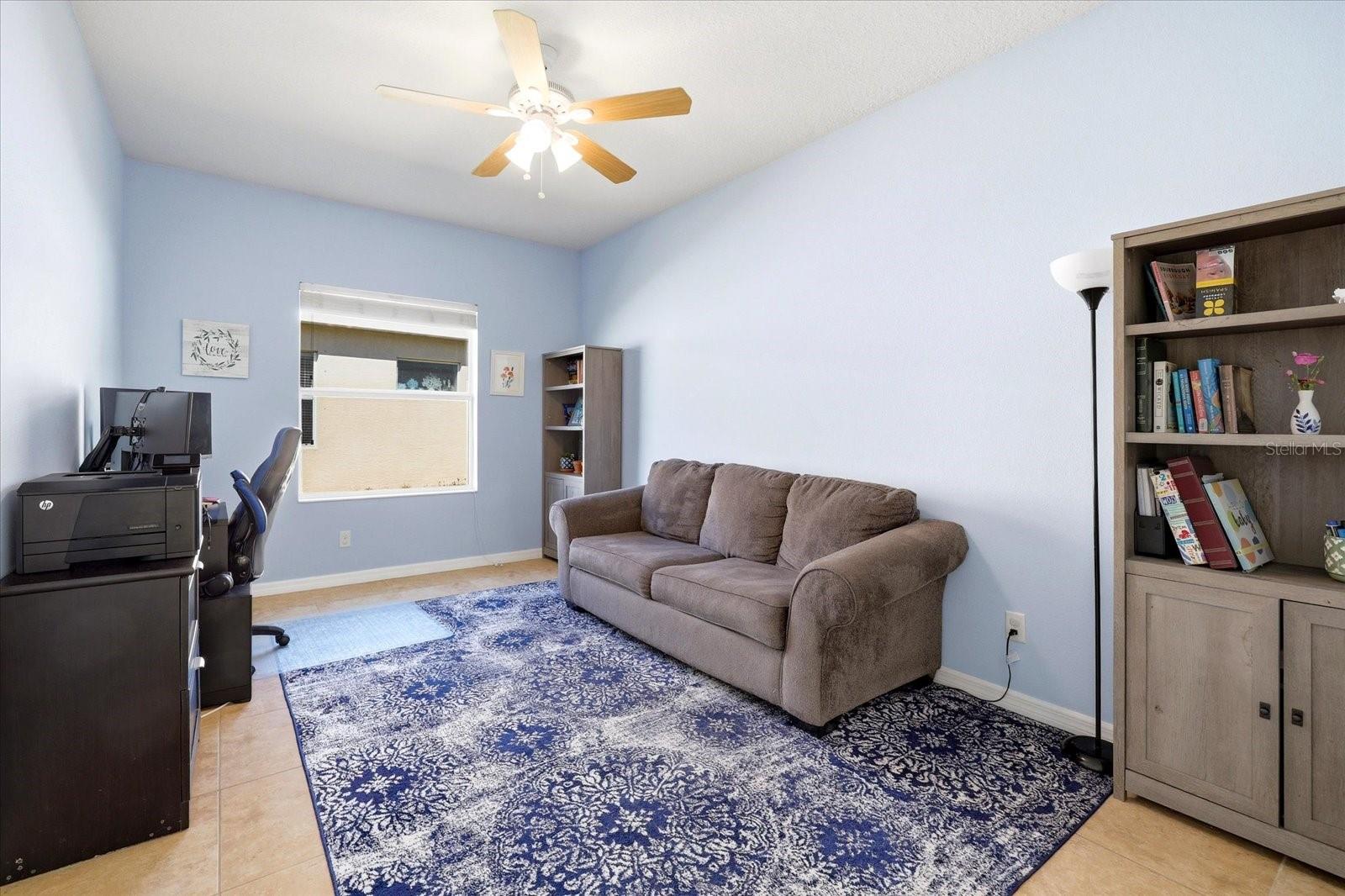 Image 19 of 44 For 4905 Boston Common Glen