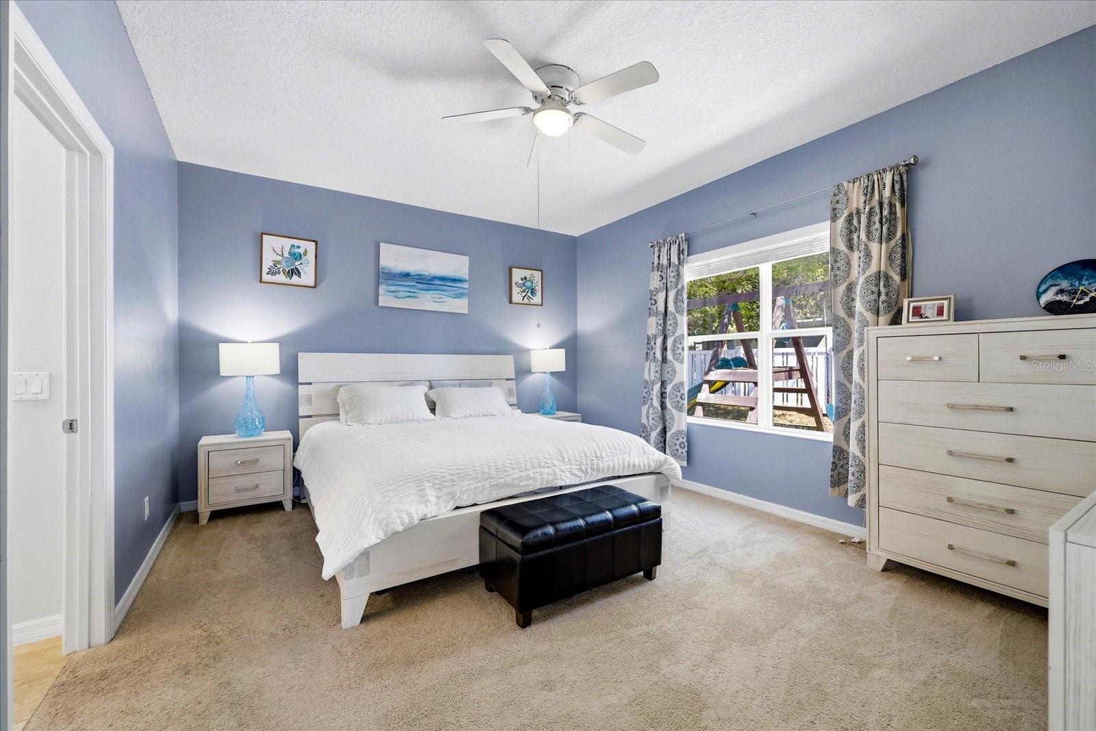 Image 20 of 44 For 4905 Boston Common Glen