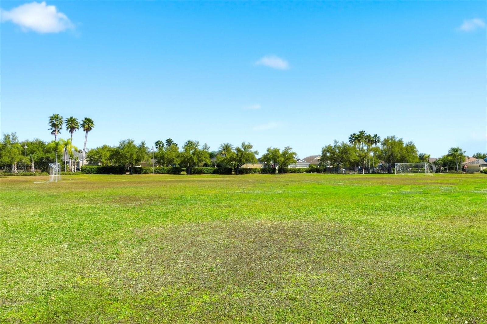 Image 39 of 44 For 4905 Boston Common Glen