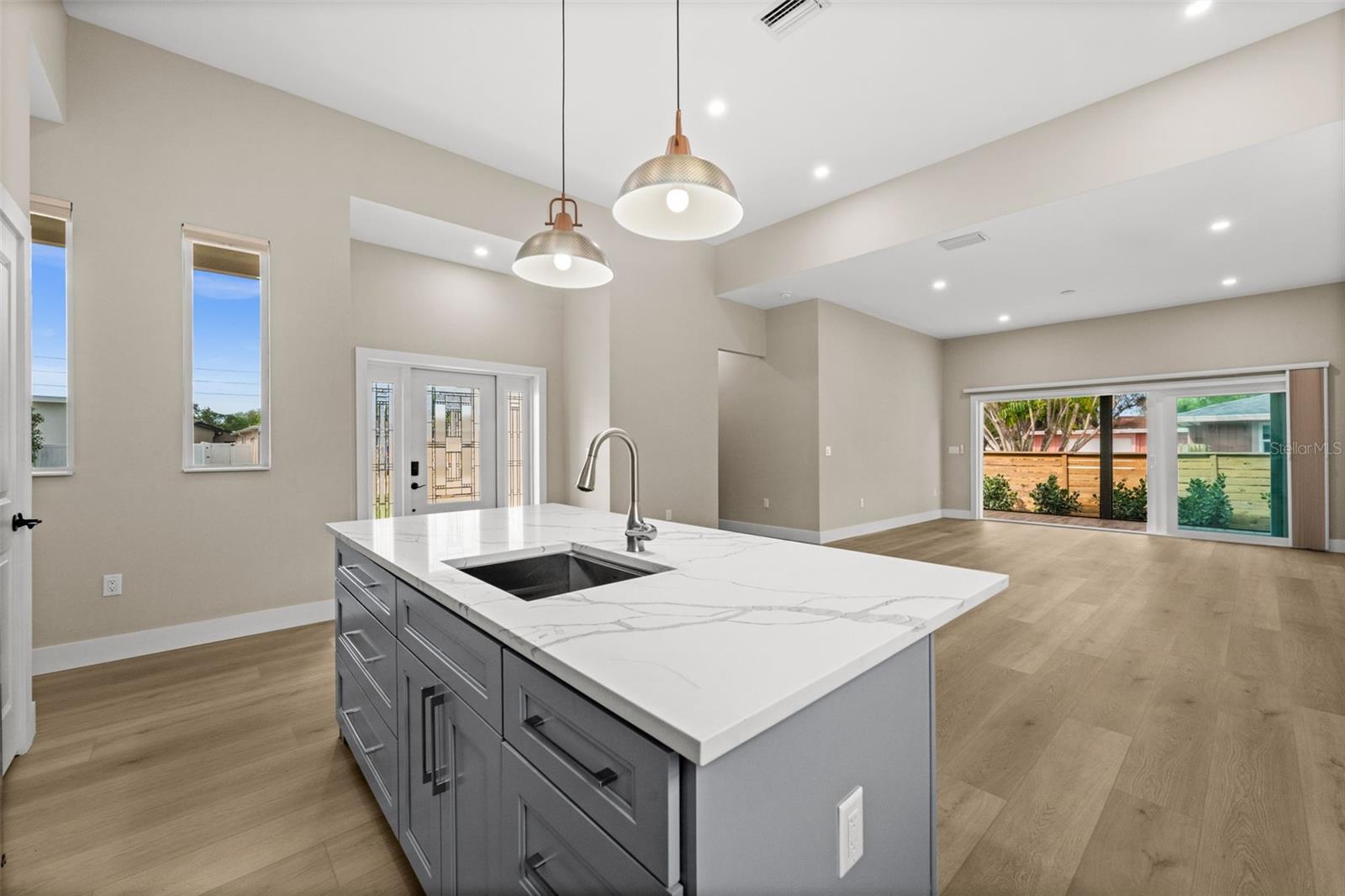 Image 10 of 40 For 2311 Sandrala Drive