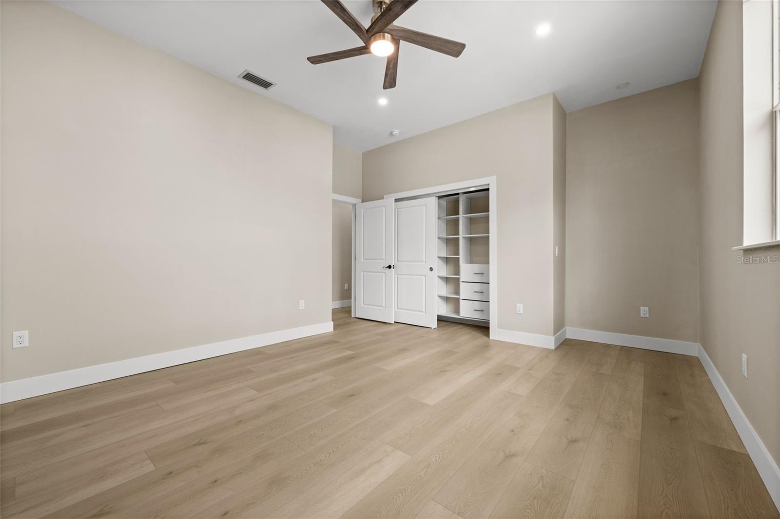 Image 26 of 40 For 2311 Sandrala Drive