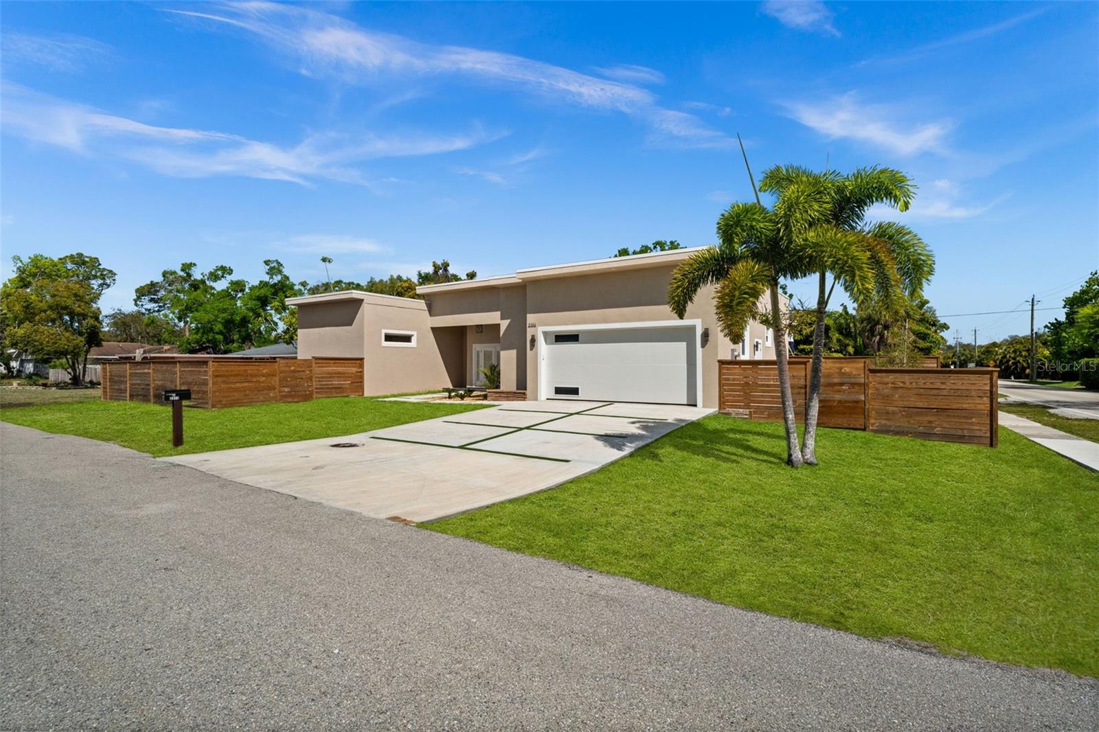 Image 3 of 40 For 2311 Sandrala Drive