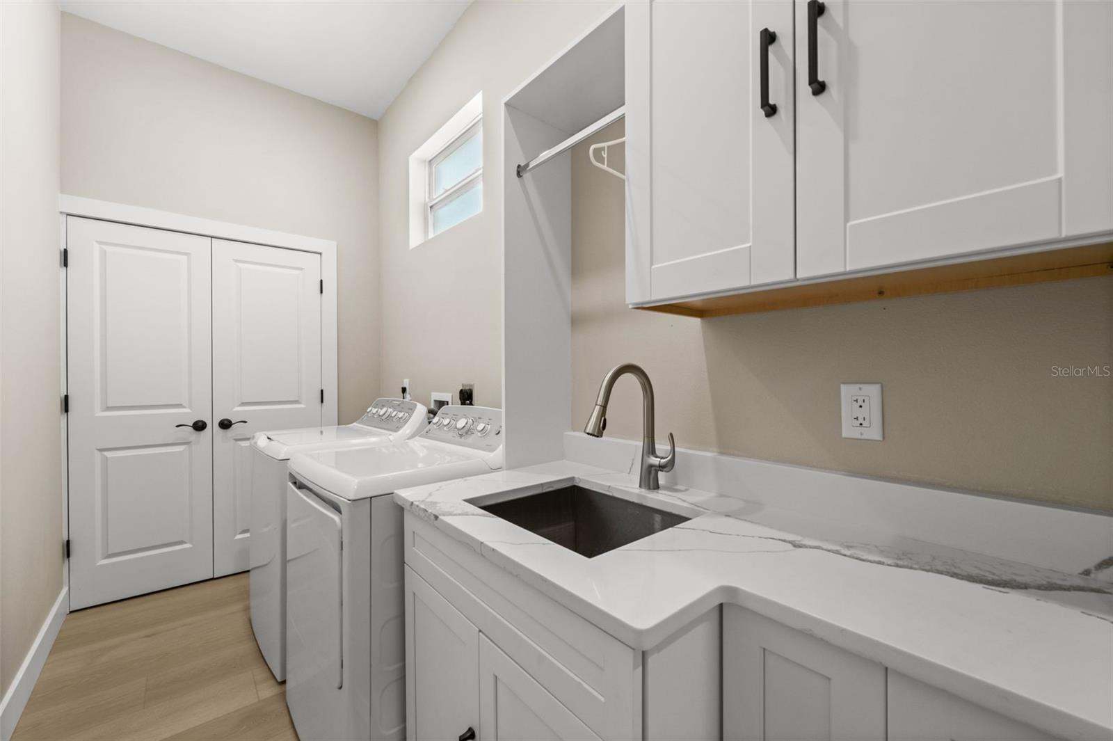 Image 32 of 40 For 2311 Sandrala Drive