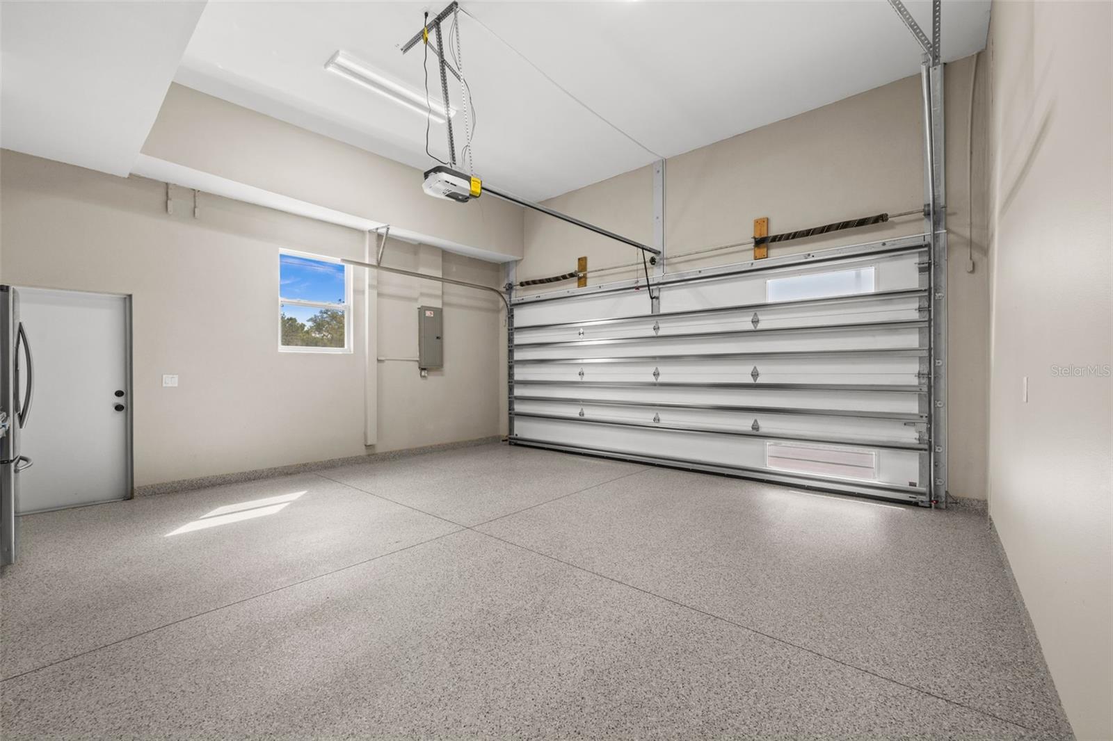 Image 33 of 40 For 2311 Sandrala Drive