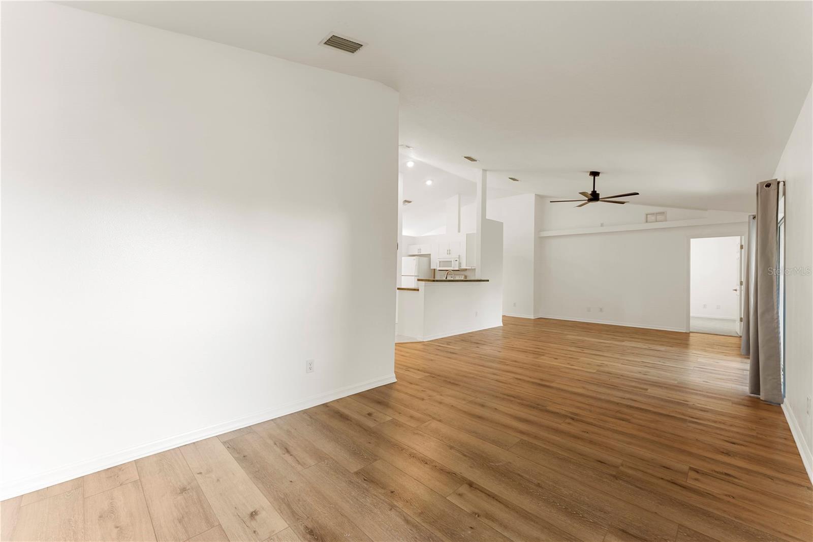 Image 13 of 39 For 6523 65th Avenue Drive E