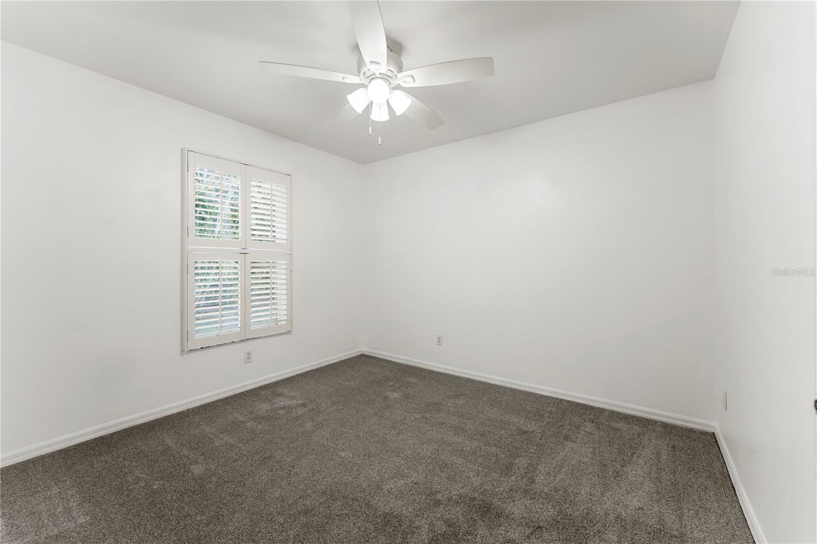 Image 22 of 39 For 6523 65th Avenue Drive E