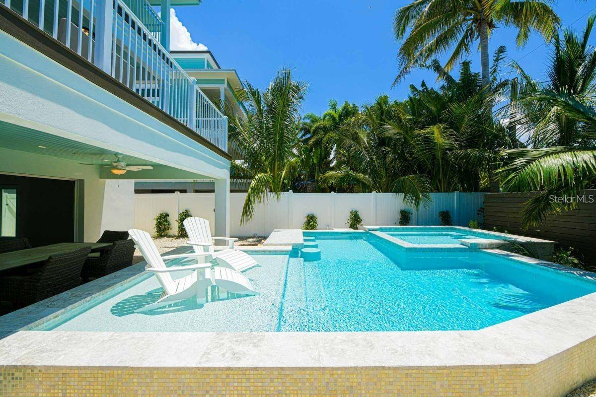 Image 40 of 49 For 332 Avenida De Mayo