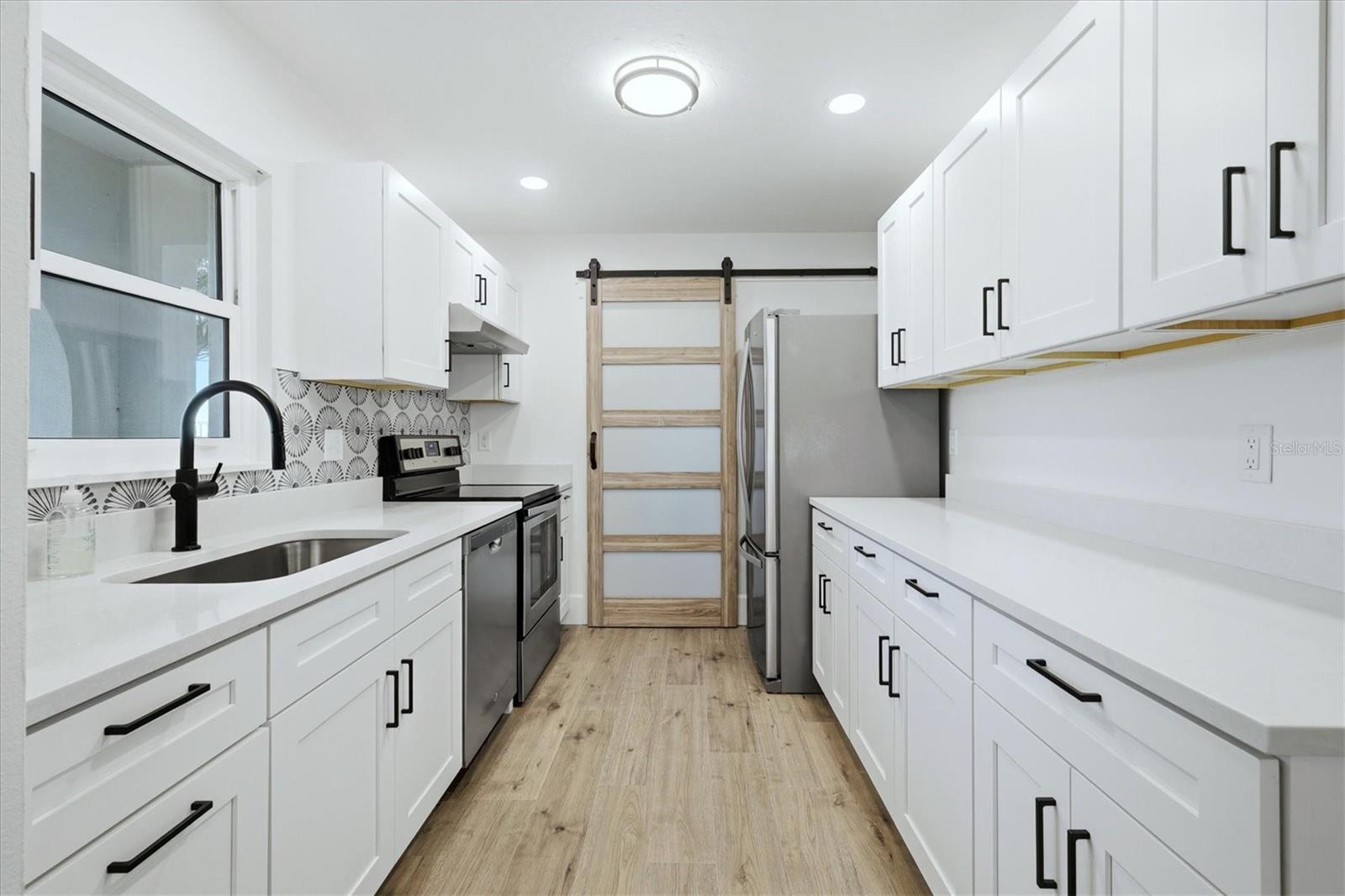 Image 16 of 38 For 3504 38th Street W