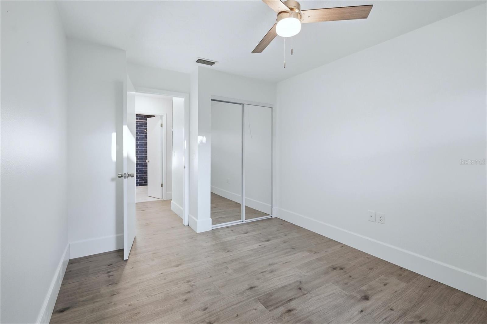 Image 26 of 38 For 3504 38th Street W