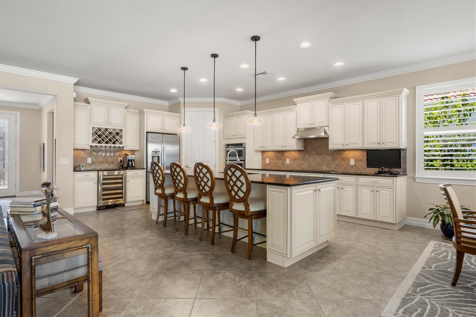 Image 20 of 66 For 6124 Abaco Drive