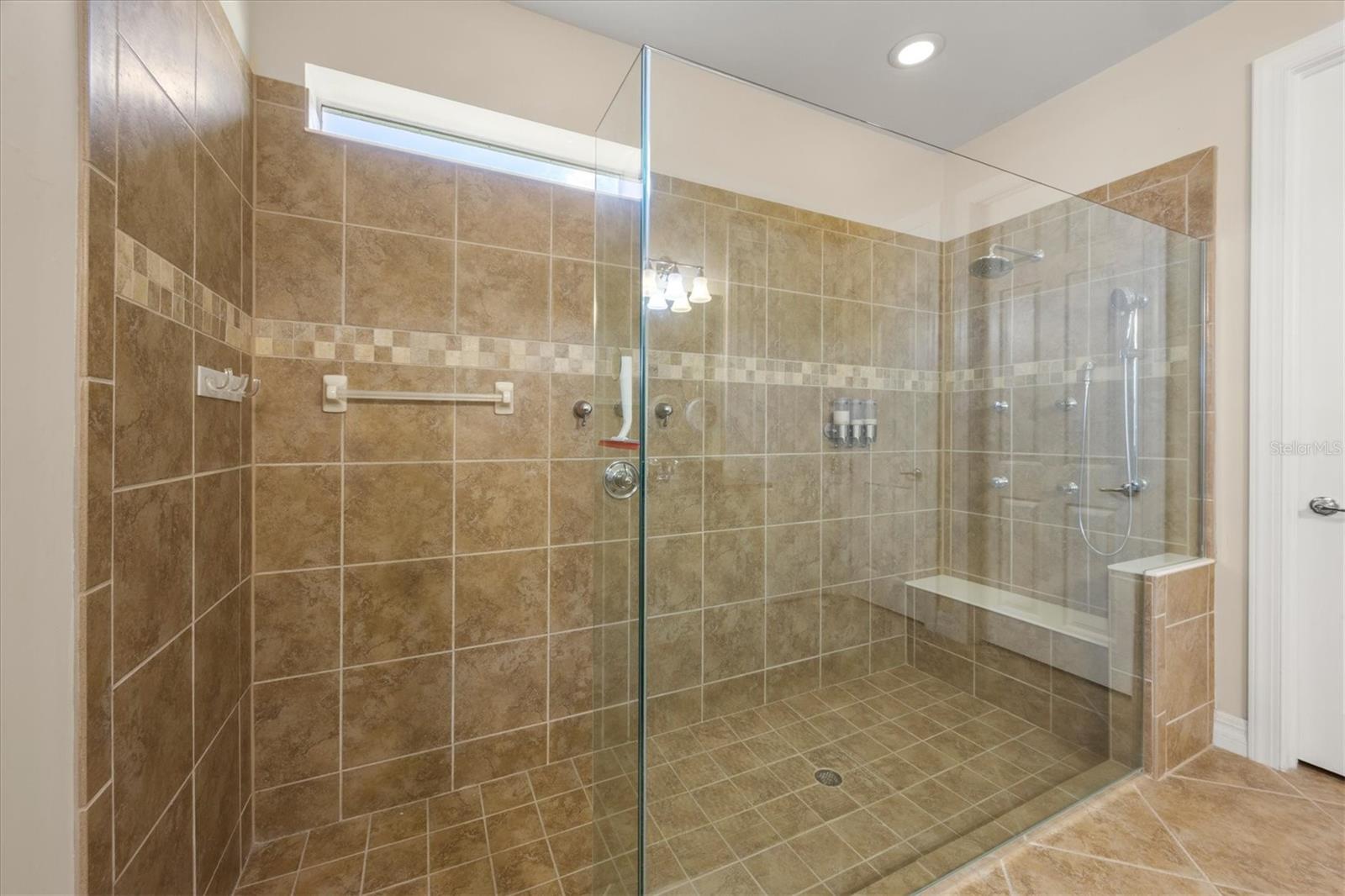 Image 25 of 66 For 6124 Abaco Drive