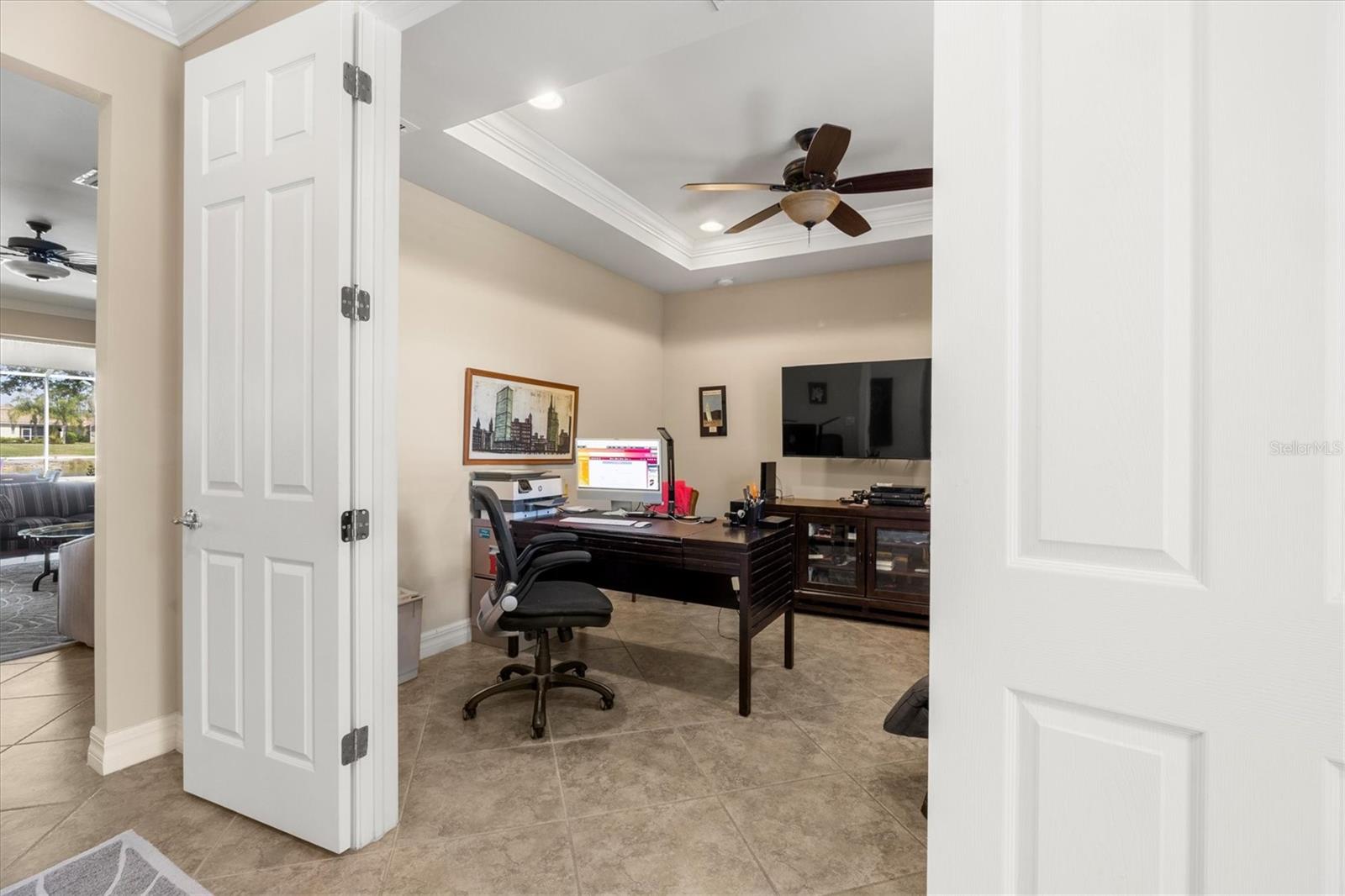 Image 5 of 66 For 6124 Abaco Drive