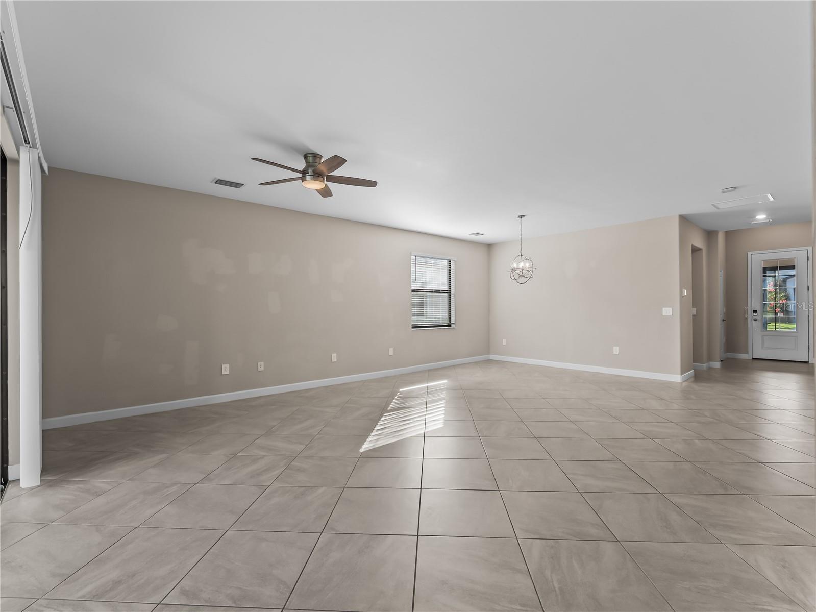 Image 15 of 72 For 15885 Islandwalk Avenue