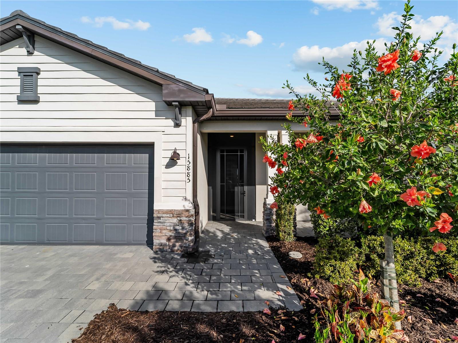 Image 3 of 72 For 15885 Islandwalk Avenue