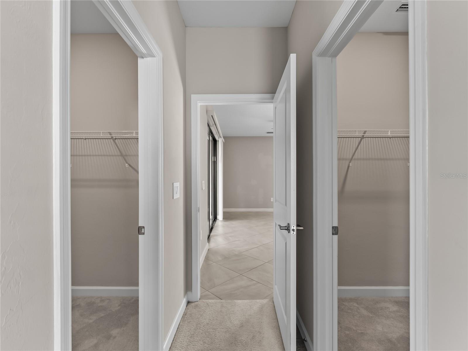 Image 34 of 72 For 15885 Islandwalk Avenue