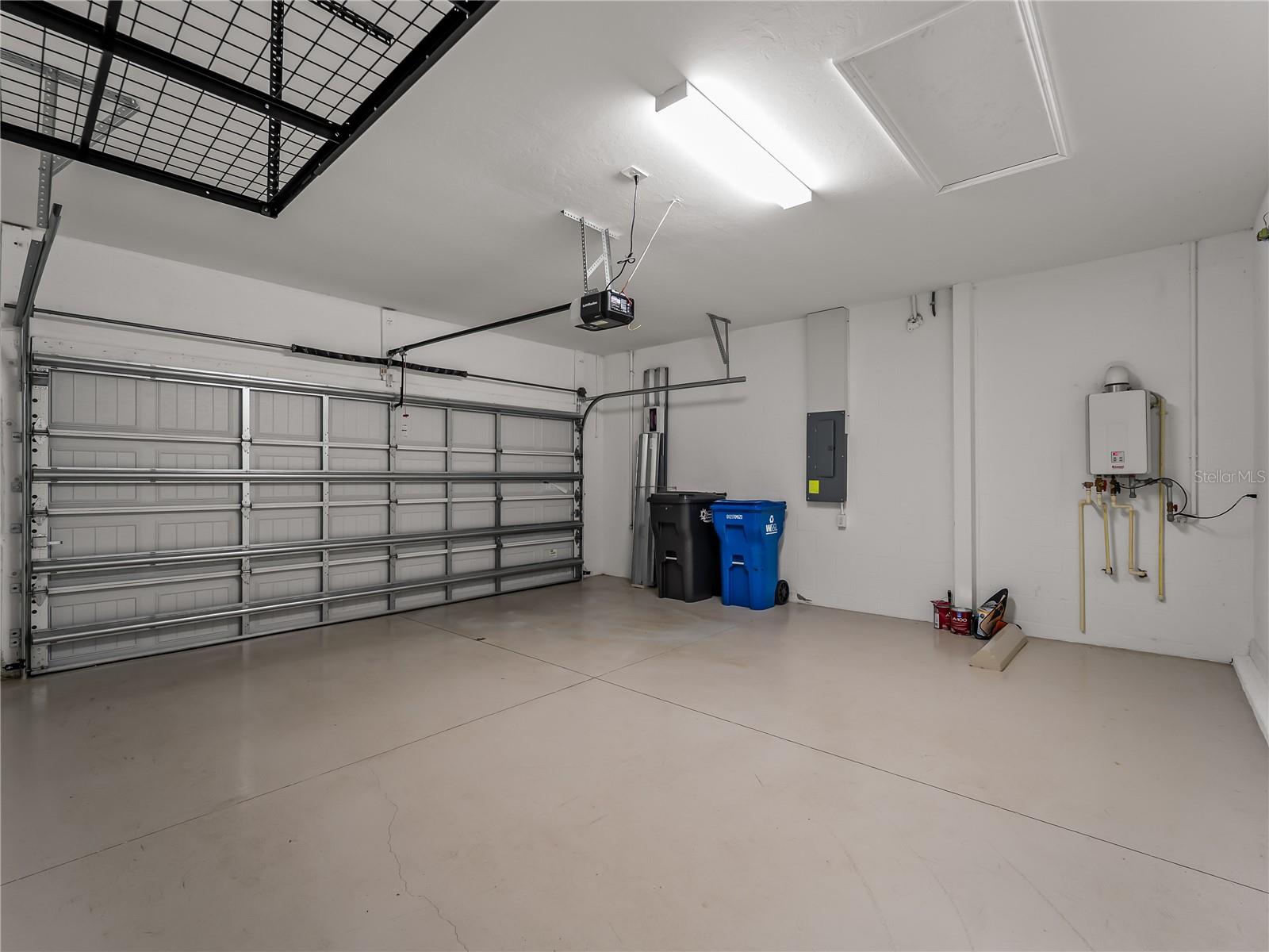 Image 36 of 72 For 15885 Islandwalk Avenue