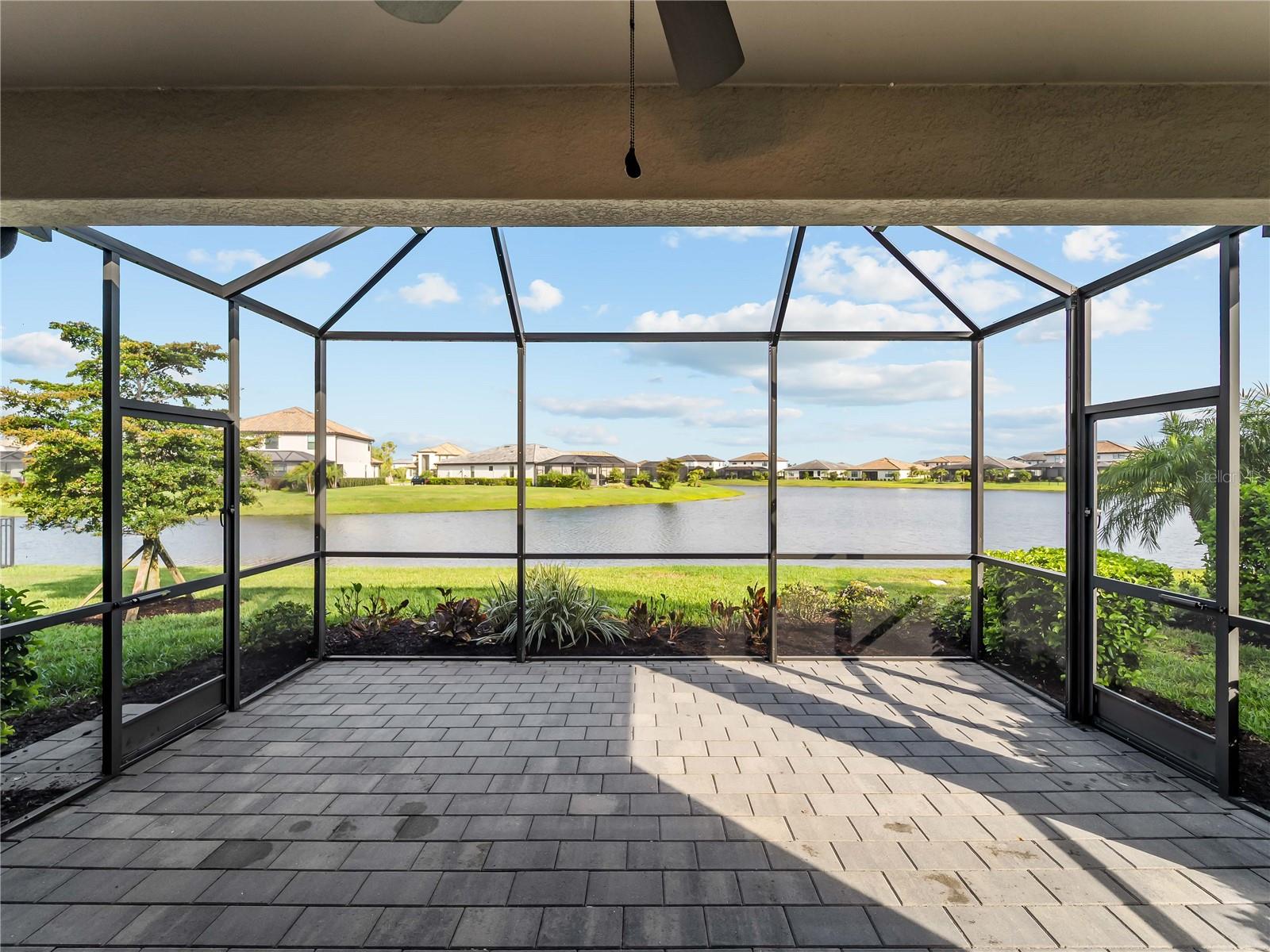 Image 40 of 72 For 15885 Islandwalk Avenue