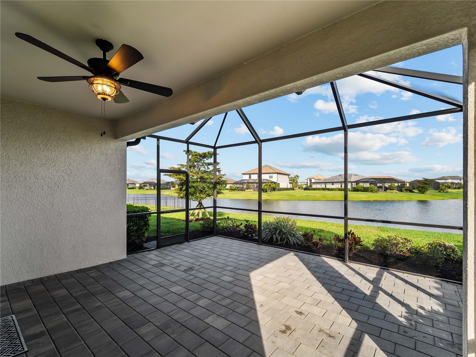 Image 41 of 72 For 15885 Islandwalk Avenue