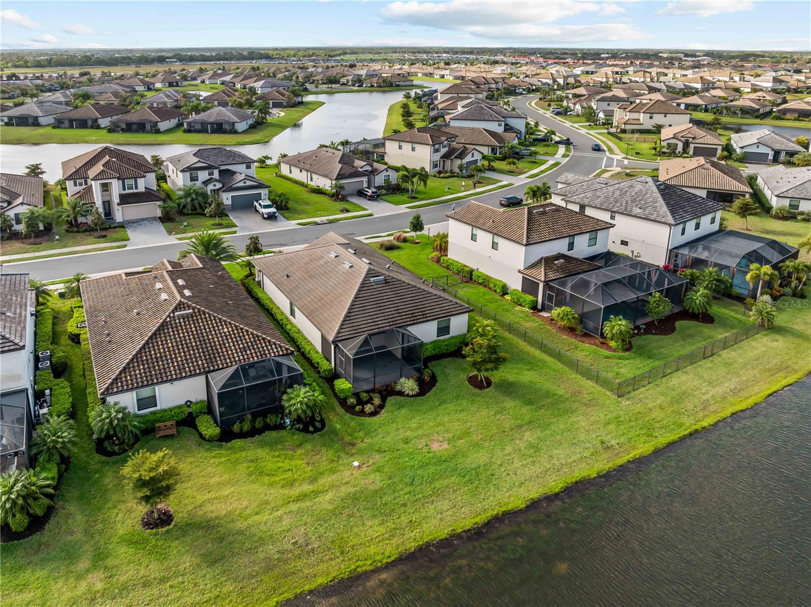 Image 46 of 72 For 15885 Islandwalk Avenue