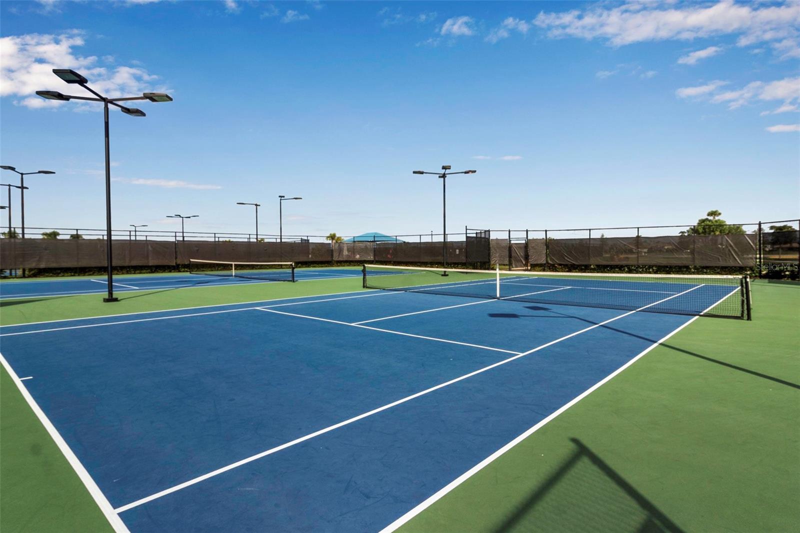 Image 65 of 72 For 15885 Islandwalk Avenue