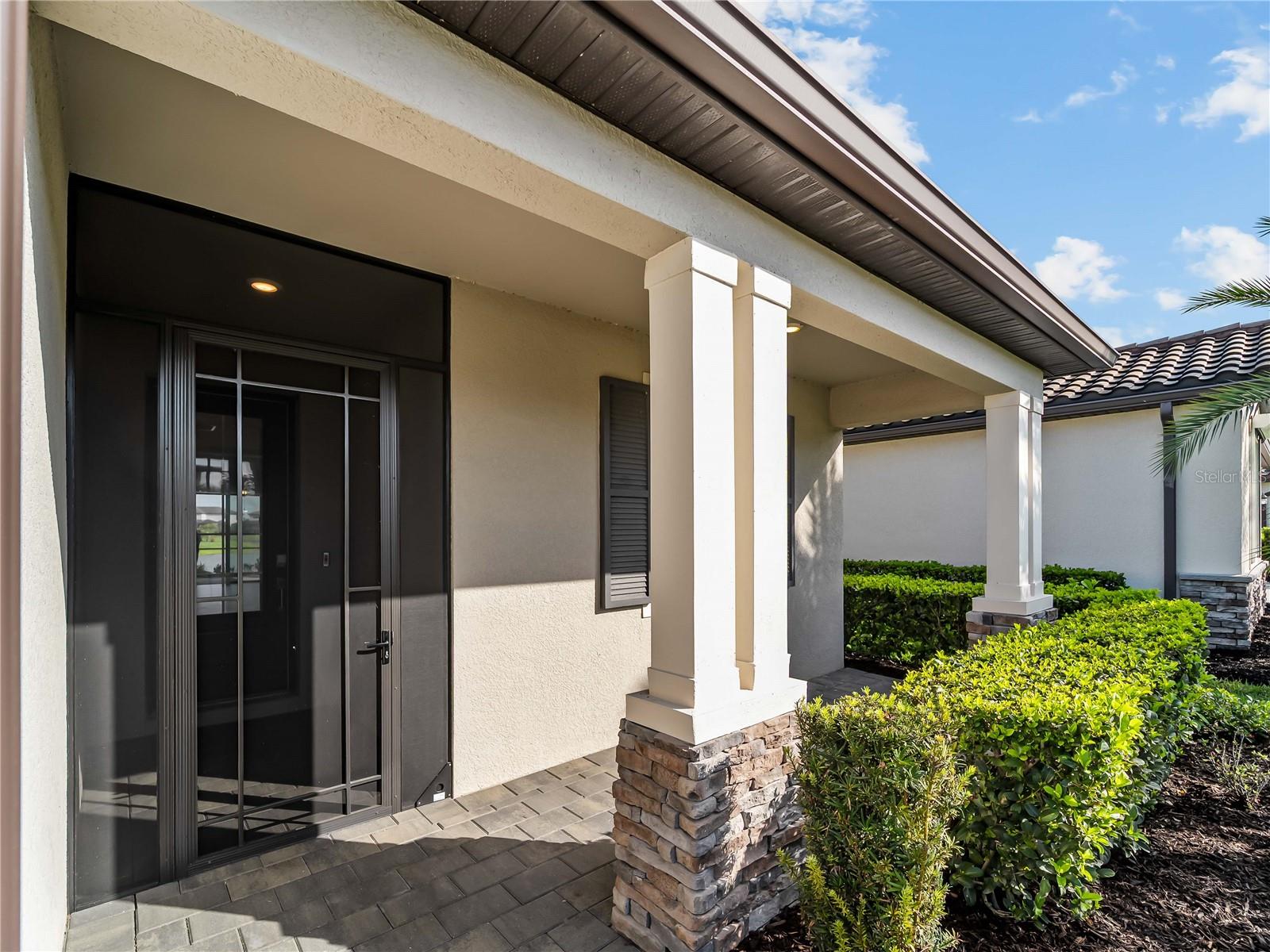 Image 7 of 72 For 15885 Islandwalk Avenue