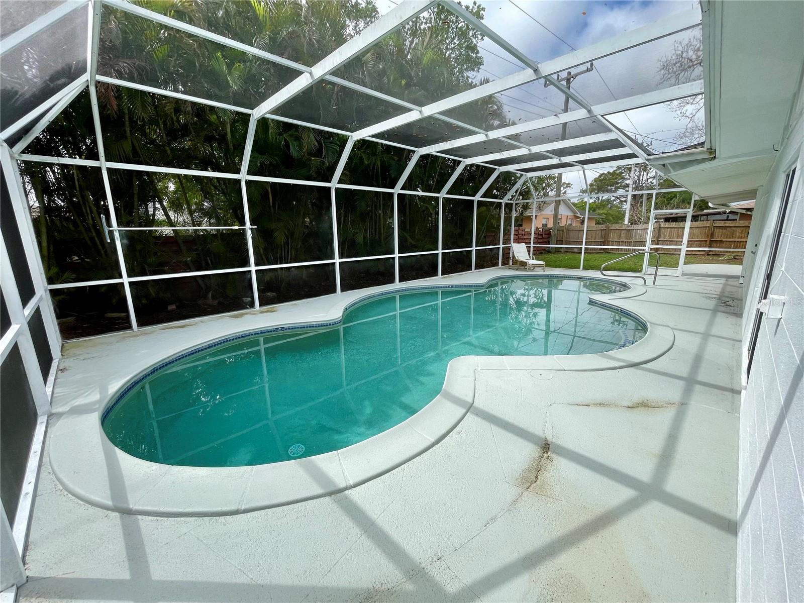 Image 5 of 24 For 4215 18th Avenue Drive W