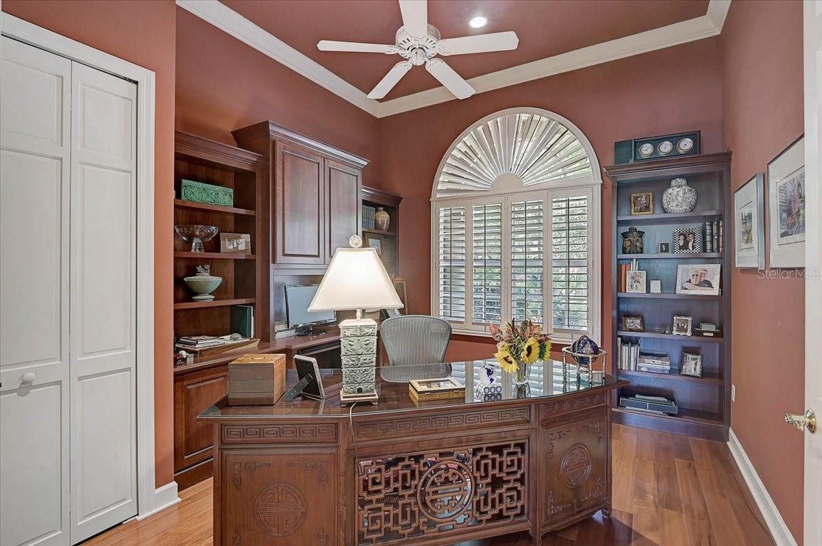 Image 10 of 52 For 448 Macewen Drive