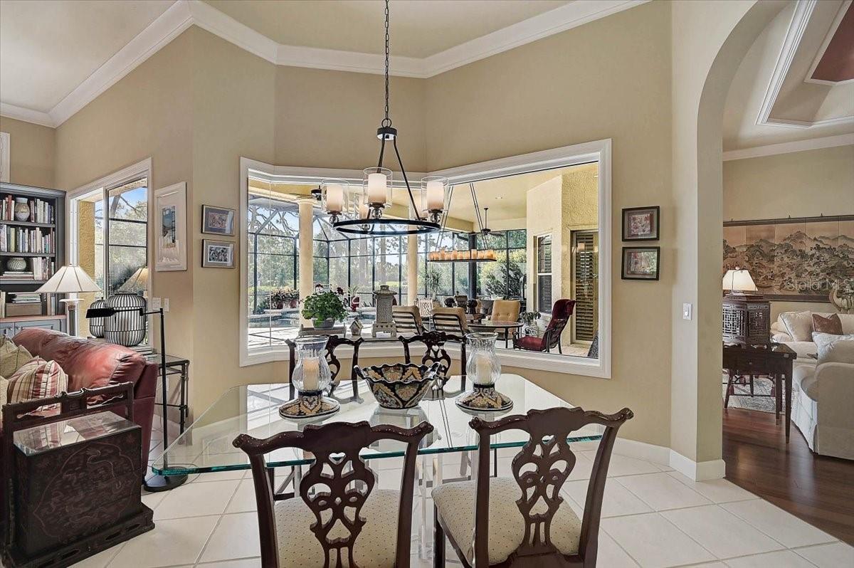 Image 21 of 52 For 448 Macewen Drive