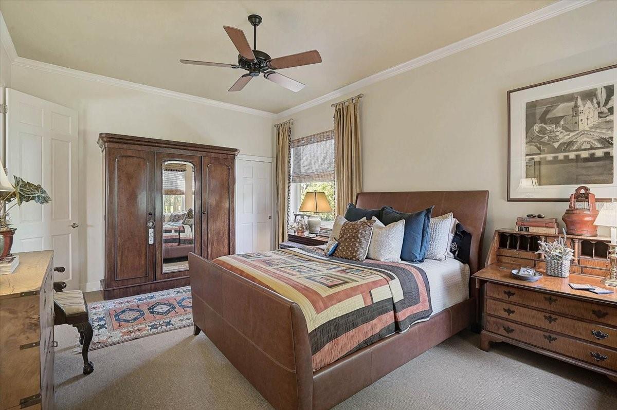 Image 29 of 52 For 448 Macewen Drive